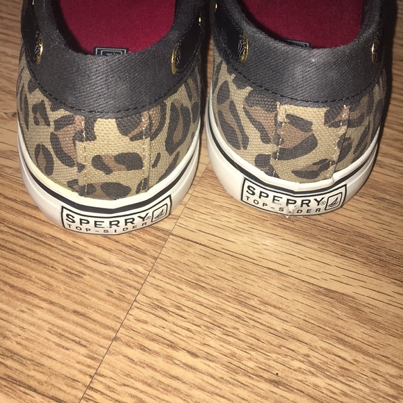 LIMITED TIME SALE leopard sperry's ✨NEVER WORN✨ - Picture 6 of 7